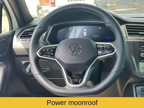Used 2023 Volkswagen Tiguan SE R-Line image 17