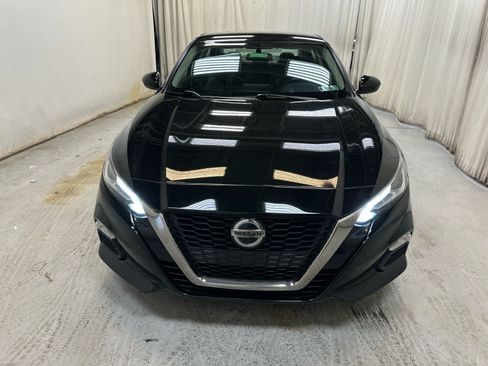 Certified 2019 Nissan Altima 2.5 SR FWD image 6