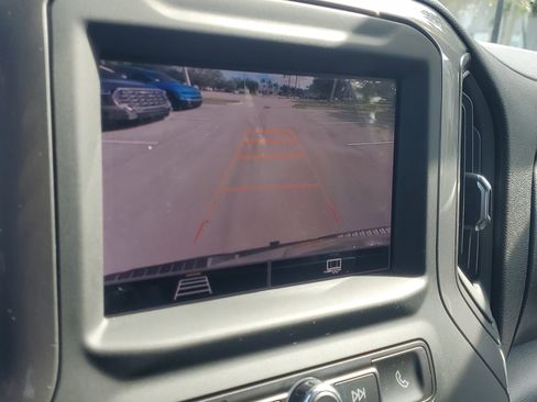 Used 2024 Chevrolet Silverado 2500 Custom w/ Custom Value Package image 25