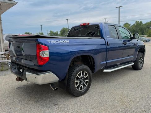 Used 2015 Toyota Tundra Limited w/ Limited Premium Package AWD/4WD image 17