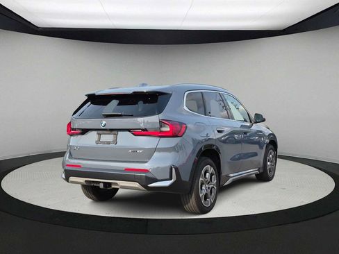 Used 2023 BMW X1 xDrive28i w/ Premium Package AWD/4WD image 8