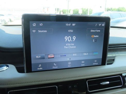 Used 2023 Lincoln Aviator Reserve w/ Jet Package RWD image 30