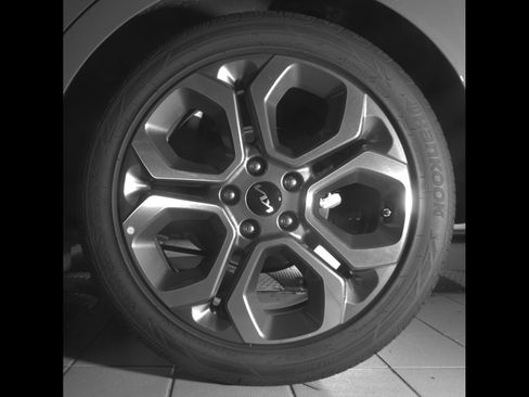 Used 2025 Kia Soul EX FWD image 26
