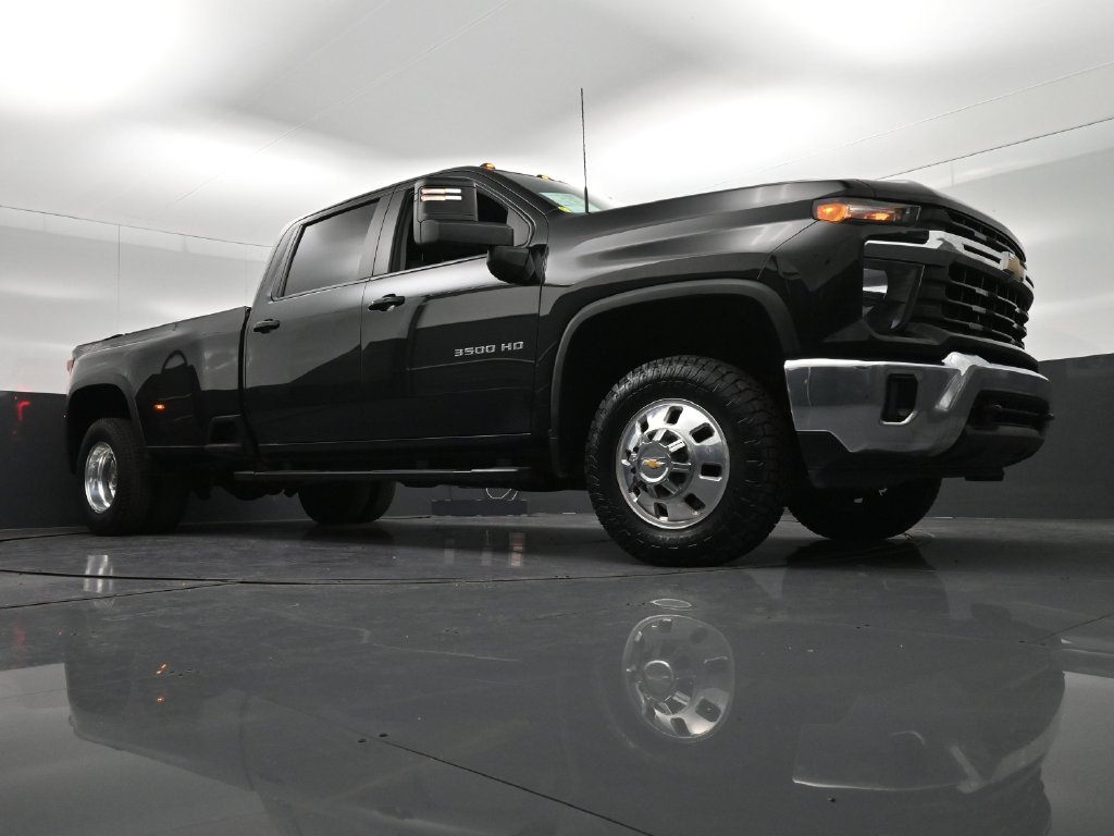 Used 2026 Chevrolet Silverado 3500 LT AWD/4WD image 20
