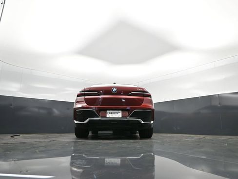 Certified 2025 BMW 740i RWD image 41