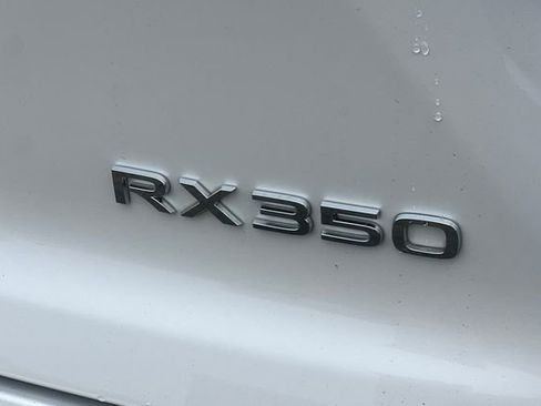 Used 2024 Lexus RX 350 FWD w/ Technology Package image 32