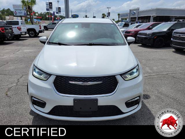 Used 2023 Chrysler Pacifica Touring-L FWD image 10
