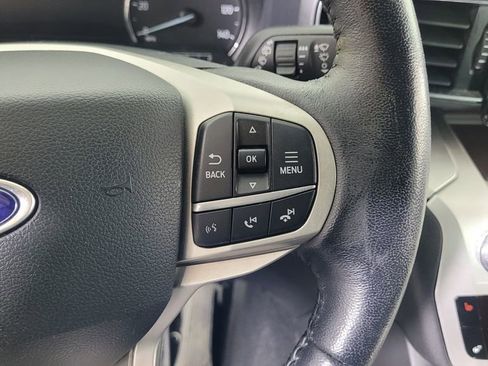 Used 2021 Ford Explorer XLT w/ Equipment Group 202A image 19