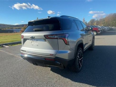 New 2026 Chevrolet Equinox RS w/ LPO, Floor Liner Package image 2