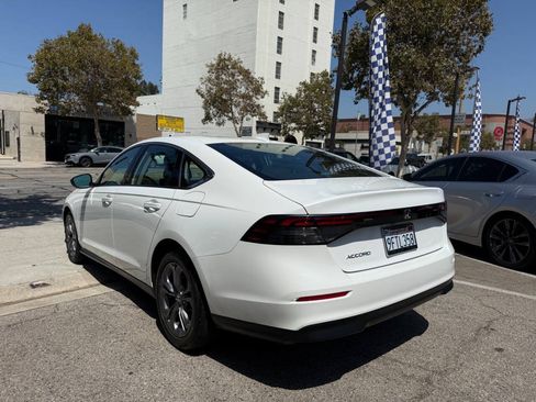 Used 2023 Honda Accord EX image 13