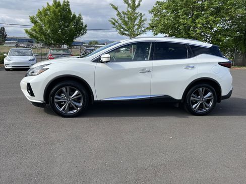 Used 2023 Nissan Murano Platinum w/ Cargo Package AWD/4WD image 2