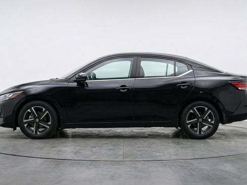 Used 2025 Nissan Sentra SV FWD image 5