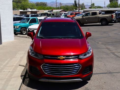 Used 2019 Chevrolet Trax LT w/ LT Convenience Package FWD image 15