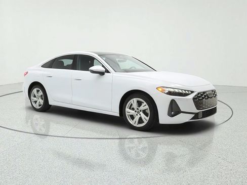 Used 2025 Audi A5 2.0T Premium Plus w/ Premium Plus AWD/4WD image 3
