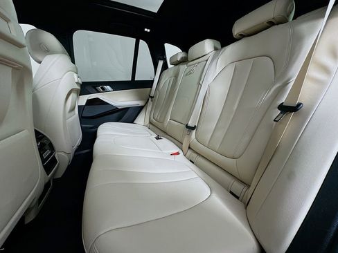 Used 2020 BMW X5 sDrive40i w/ Premium Package image 26