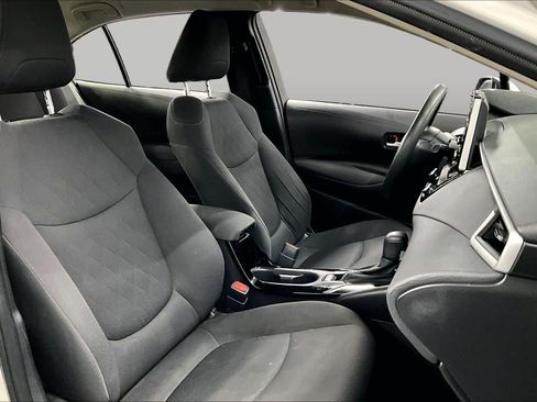 Used 2021 Toyota Corolla LE FWD image 8