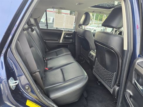 Used 2016 Toyota 4Runner Limited image 12