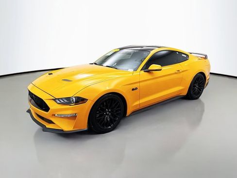 Used 2018 Ford Mustang GT Premium w/ GT Performance Package image 3