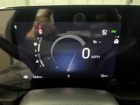 New 2026 Buick Envista Sport Touring w/ Convenience I Package FWD image 19