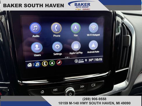 Used 2023 Chevrolet Traverse RS image 16