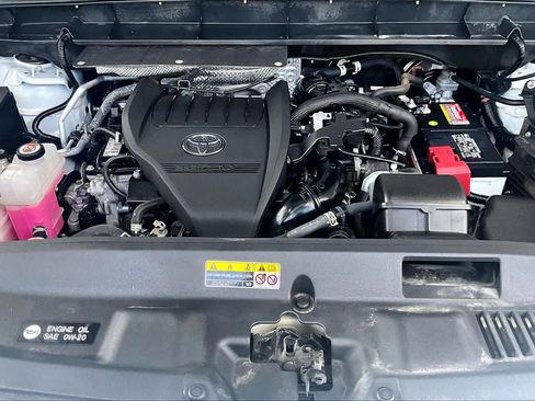 Used 2023 Toyota Highlander XSE FWD image 30
