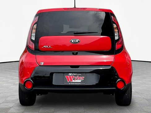 Used 2016 Kia Soul + FWD image 5