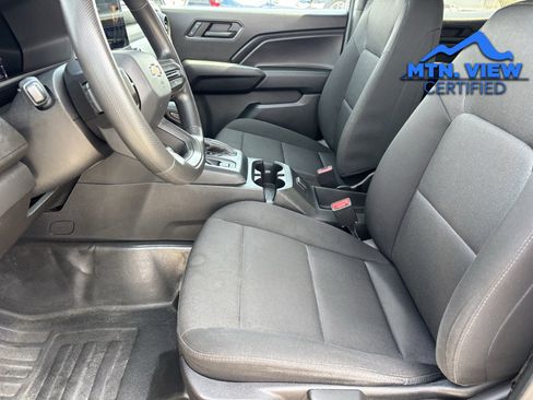 Used 2023 Chevrolet Colorado W/T image 15