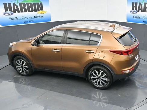 Used 2018 Kia Sportage EX image 24