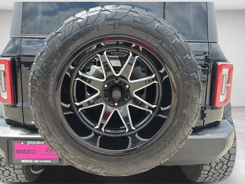 Used 2023 Ford Bronco Wildtrak AWD/4WD image 17