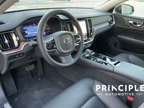 Certified 2025 Volvo S60 T8 Plus AWD/4WD image 27