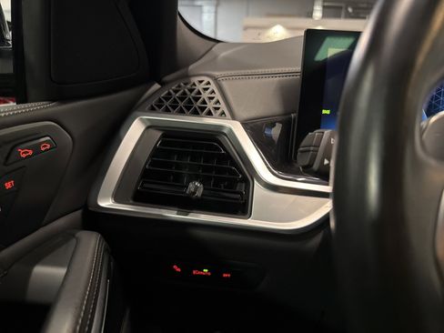 Used 2024 BMW X6 xDrive40i w/ Parking Assistance Package image 41