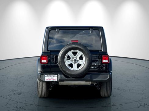 Certified 2022 Jeep Wrangler Sport S image 5