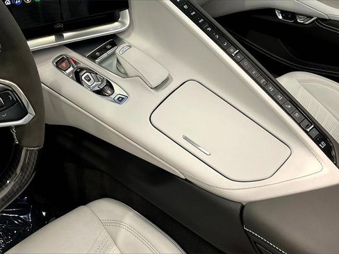 Used 2023 Chevrolet Corvette Z06 image 15