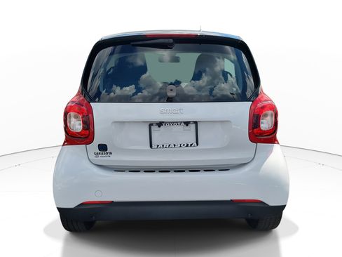 Used 2018 smart fortwo electric drive image 5