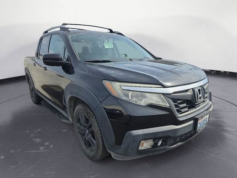 Used 2017 Honda Ridgeline Sport image 2