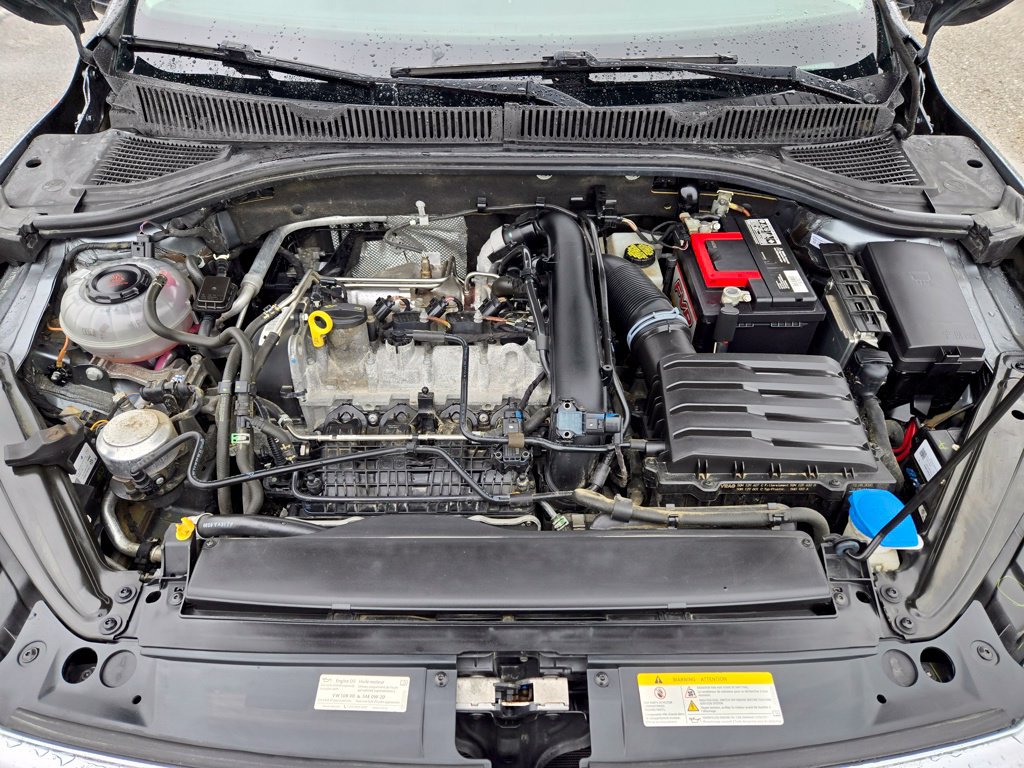 Used 2020 Volkswagen Jetta SE w/ SE Cold Weather Package FWD image 30