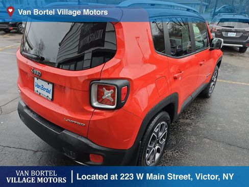 Used 2017 Jeep Renegade Limited w/ Safety & Security Group image 5