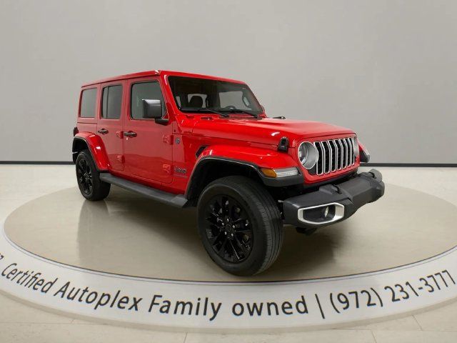 Used 2025 Jeep Wrangler Unlimited Sahara w/ Safety Group AWD/4WD image 7
