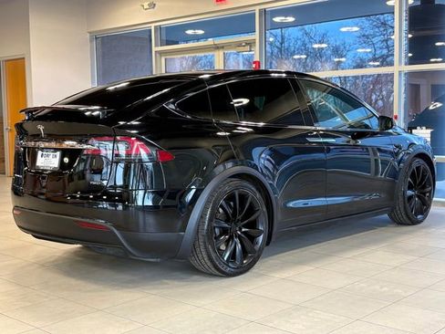 Used 2017 Tesla Model X 75D image 12