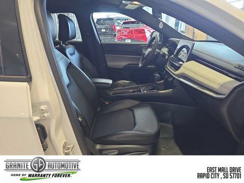 Used 2024 Jeep Compass Latitude AWD/4WD image 36