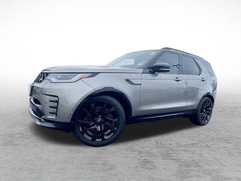 Certified 2024 Land Rover Discovery Dynamic SE image 1