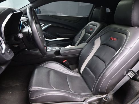 Used 2024 Chevrolet Camaro SS RWD image 11