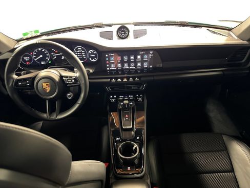 Used 2024 Porsche 911 Carrera T RWD image 4