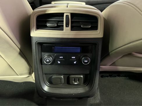 Used 2020 Buick Envision Essence w/ Experience Buick Package image 10