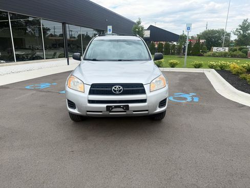 Used 2012 Toyota RAV4 4WD w/ Value Pkg image 2