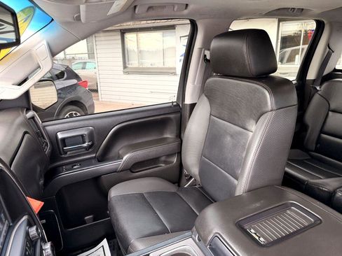 Used 2017 GMC Sierra 1500 SLT w/ All Terrain Package image 14