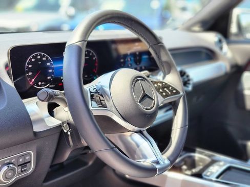 Certified 2026 Mercedes-Benz GLB 250 4MATIC image 22