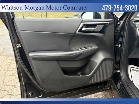 Used 2024 Mitsubishi Outlander SE image 11