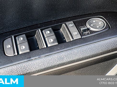 Used 2025 Kia Soul LX w/ LX Technology Package image 38