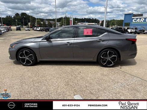 Certified 2024 Nissan Altima 2.5 SR FWD image 14
